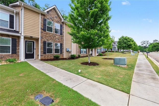 5960 Garden Circle, Douglasville, GA 30135