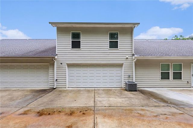 5960 Garden Circle, Douglasville, GA 30135