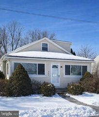 206 GANNETT ST, Harrisburg, PA 17112