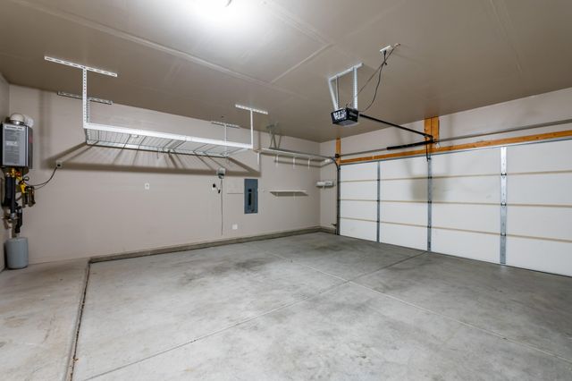2860 Walsh Loop SE, Rio Rancho, NM 87124