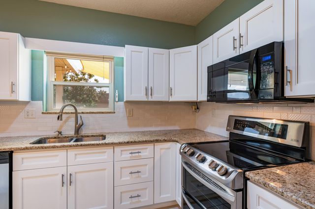 2860 Walsh Loop SE, Rio Rancho, NM 87124