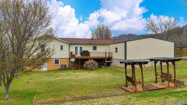 214 45th Street, Fort Payne, AL 35967
