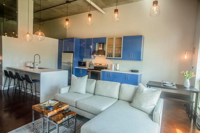 185 NE 4th Avenue 204, Delray Beach, FL 33483