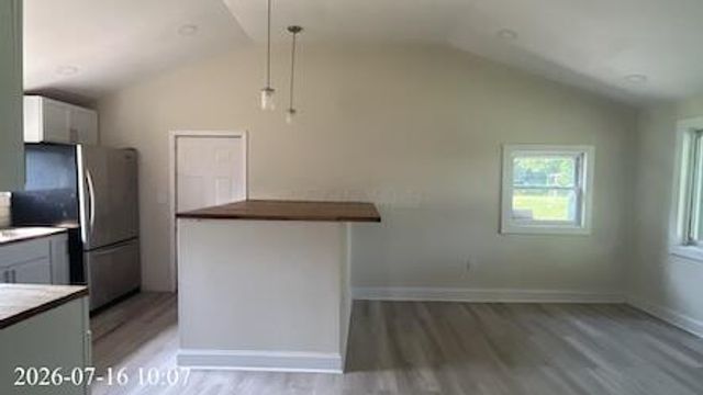 3234 E Avenue, Columbus, OH 43207