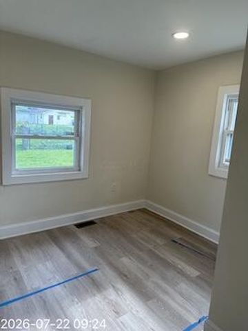 3234 E Avenue, Columbus, OH 43207