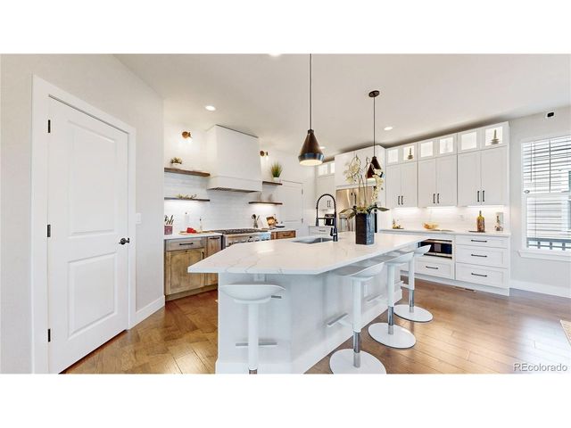 5938 N Odessa St, Aurora, CO 80019