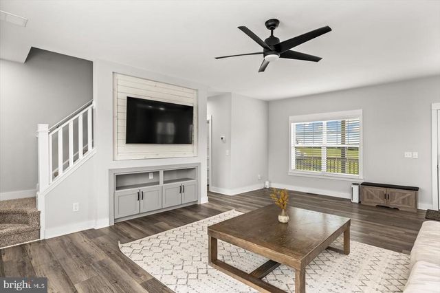 15411 CEDAR HILL DR, Mineral, VA 23117