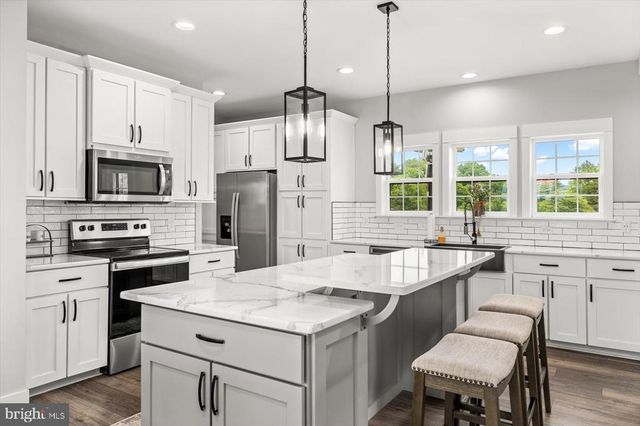 15411 CEDAR HILL DR, Mineral, VA 23117
