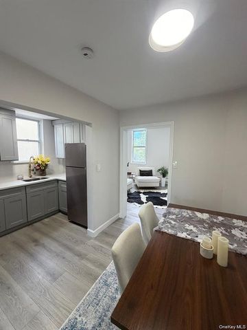 5814 58th Avenue 2, Maspeth, NY 11378