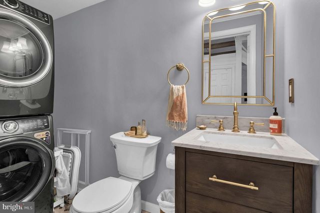 1526 GALES ST NE, Washington, DC 20002