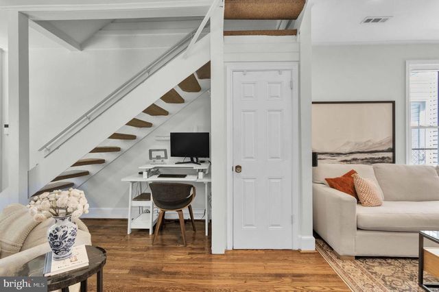 1526 GALES ST NE, Washington, DC 20002