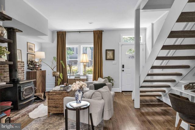 1526 GALES ST NE, Washington, DC 20002