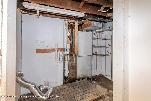 1433 Bailey Street, Lansing, MI 48910