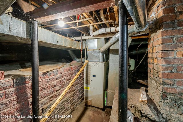 1433 Bailey Street, Lansing, MI 48910