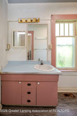 1433 Bailey Street, Lansing, MI 48910