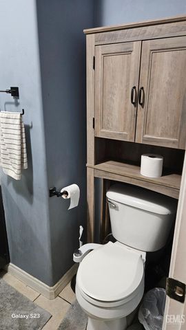 6825 High Peaks Drive, Bakersfield, CA 93313