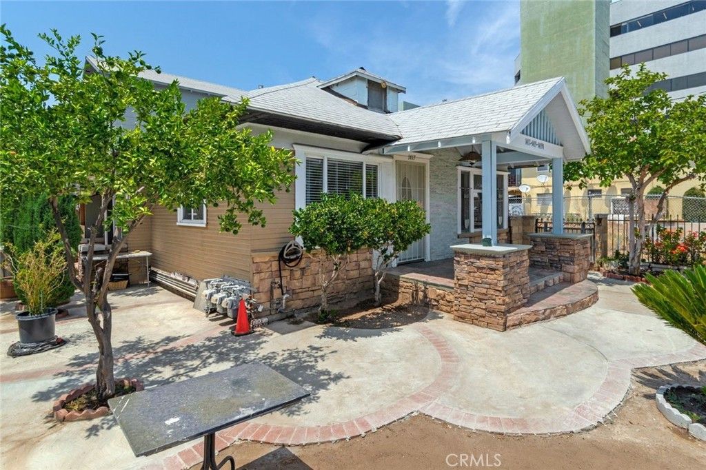 1417 N Kenmore, Los Angeles, CA 90027 — photo 2