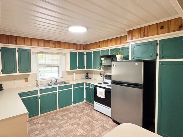 1604 46th Street, Phenix City, AL 36867