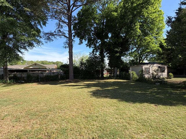 1604 46th Street, Phenix City, AL 36867
