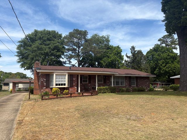 1604 46th Street, Phenix City, AL 36867