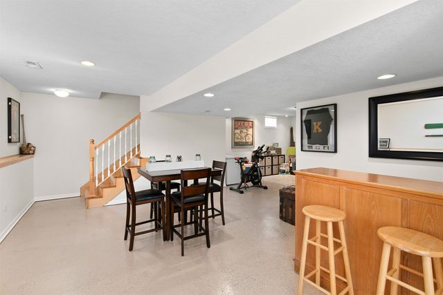 118 21st Street SW, Altoona, IA 50009