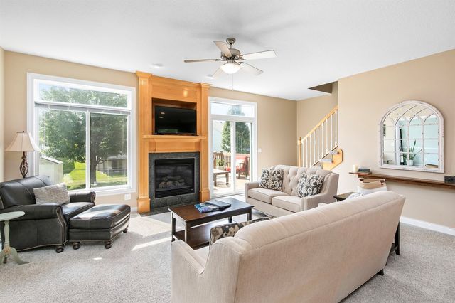 118 21st Street SW, Altoona, IA 50009