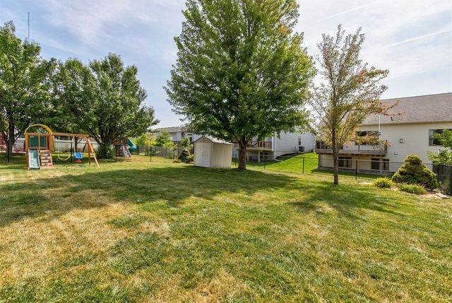 118 21st Street SW, Altoona, IA 50009