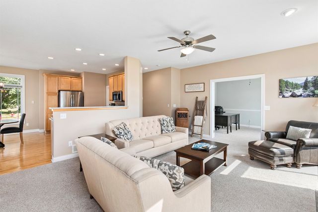 118 21st Street SW, Altoona, IA 50009