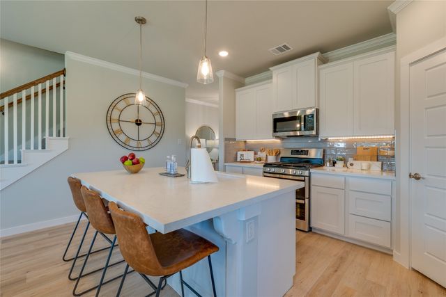 625 Kyle Drive, Tioga, TX 76271