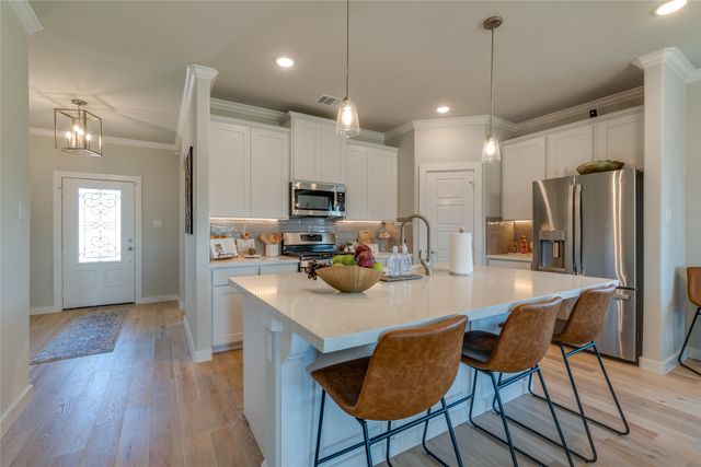 625 Kyle Drive, Tioga, TX 76271
