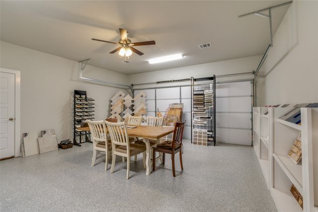 625 Kyle Drive, Tioga, TX 76271