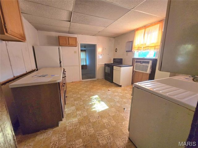 412 E Frisco Street, Pacific, MO 63069