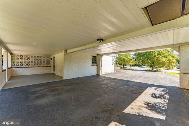1038 PHOENIXVILLE PIKE, West Chester, PA 19380