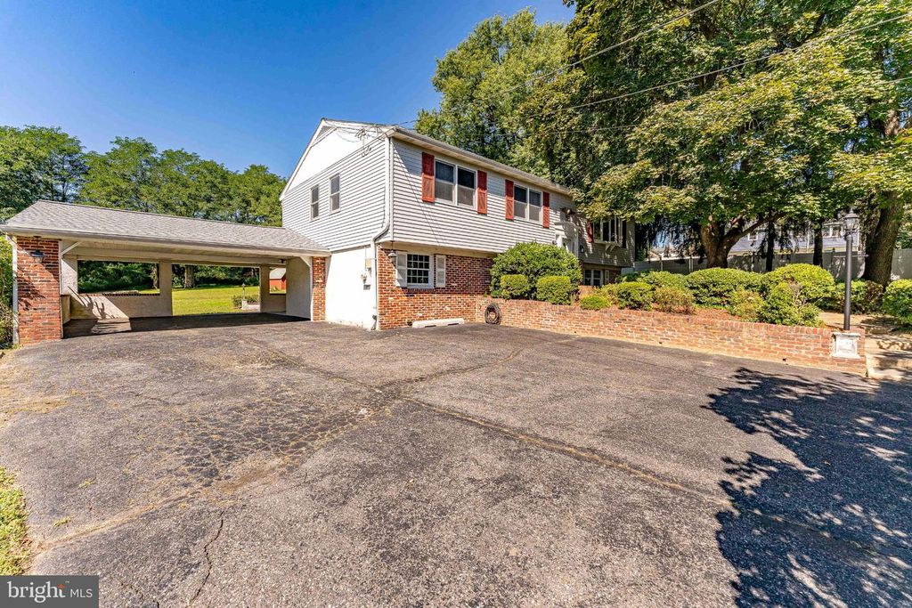 1038 PHOENIXVILLE PIKE, West Chester, PA 19380