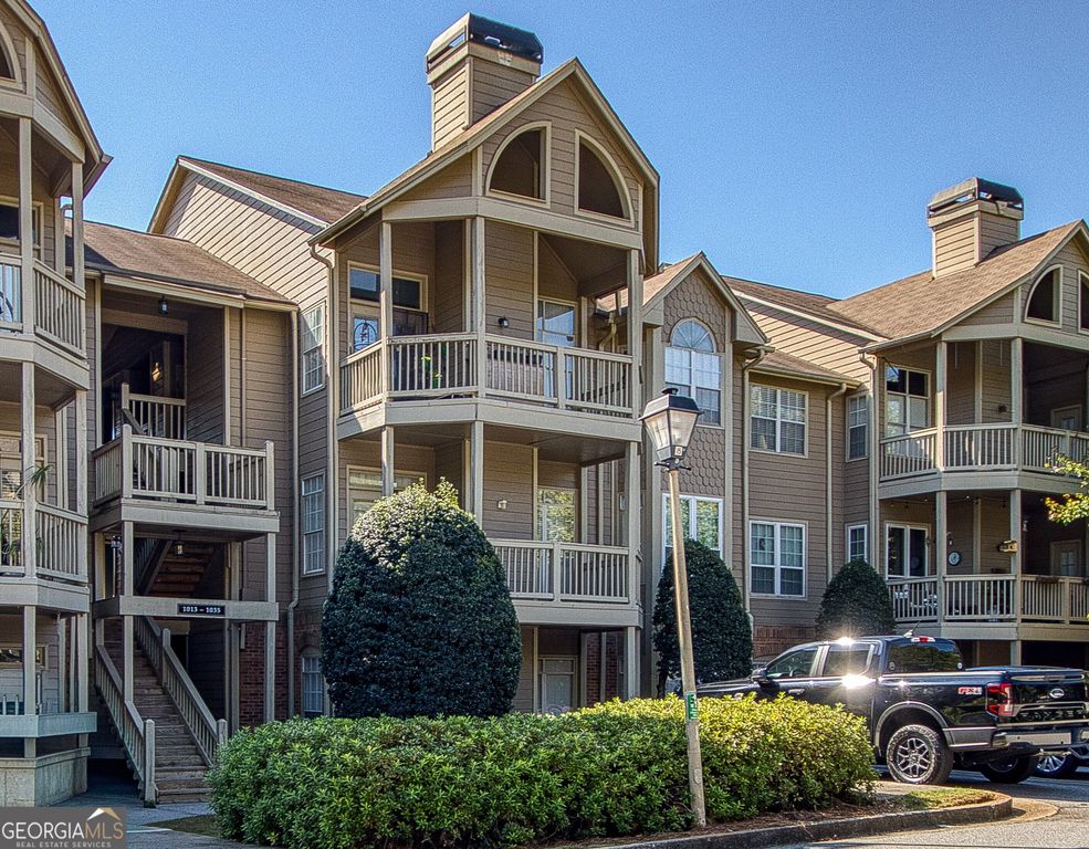 1015 McGill Park Avenue NE, Atlanta, GA 30312 — exterior