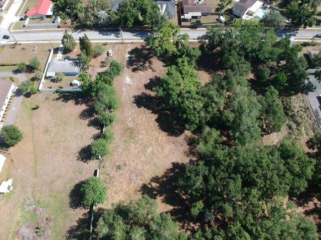 521 E CLAY AVENUE, Brandon, FL 33510