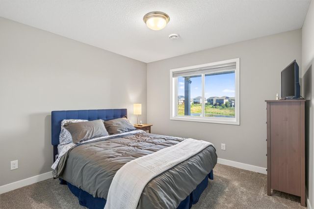 6029 Idsen Avenue S, Cottage Grove, MN 55016