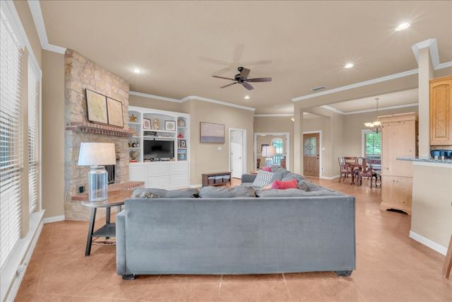 206 Mockingbird Lane, Aledo, TX 76008
