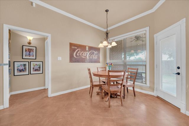 206 Mockingbird Lane, Aledo, TX 76008