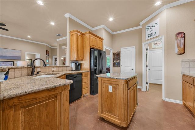 206 Mockingbird Lane, Aledo, TX 76008