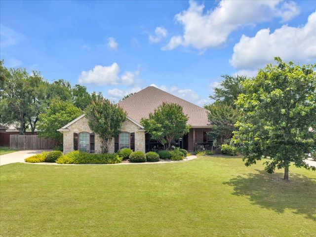 206 Mockingbird Lane, Aledo, TX 76008
