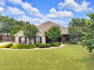 206 Mockingbird Lane, Aledo, TX 76008