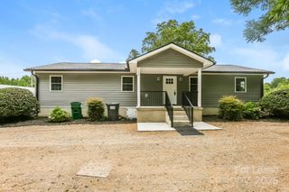152 Midway Lake Road, Mooresville, NC 28115