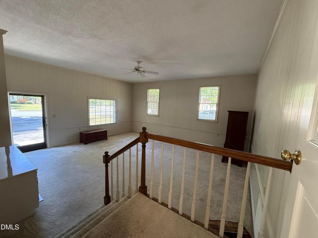 907 Chestnut Drive, Smithfield, NC 27577