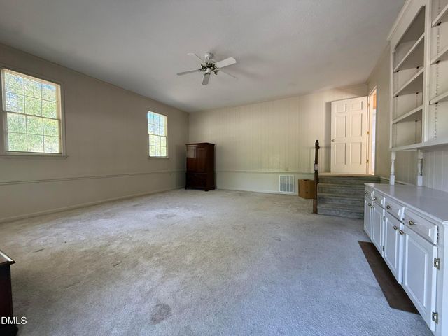 907 Chestnut Drive, Smithfield, NC 27577