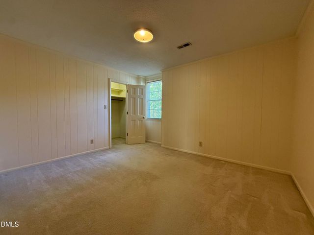 907 Chestnut Drive, Smithfield, NC 27577