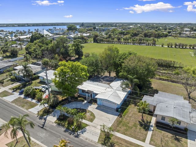 3296 SE Monte Vista Street, Port St. Lucie, Port St Lucie, FL 34952