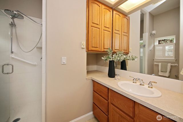 4694 Wrightsman Place, Clinton, WA 98236