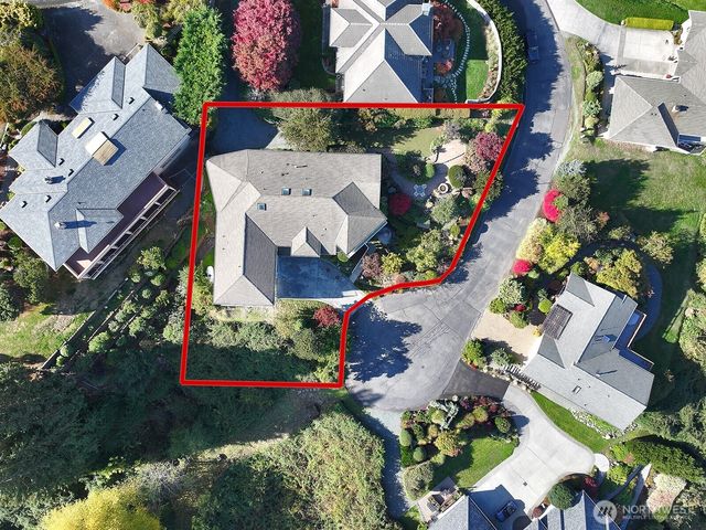 4694 Wrightsman Place, Clinton, WA 98236