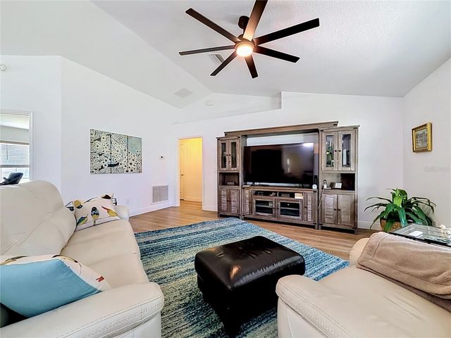 8580 SE 163RD LANE, Summerfield, FL 34491